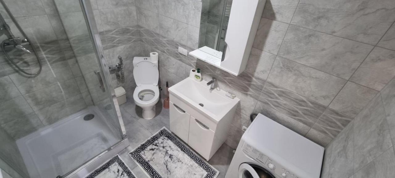Затишна Двокімнатна Квартира Ternopil Exterior foto